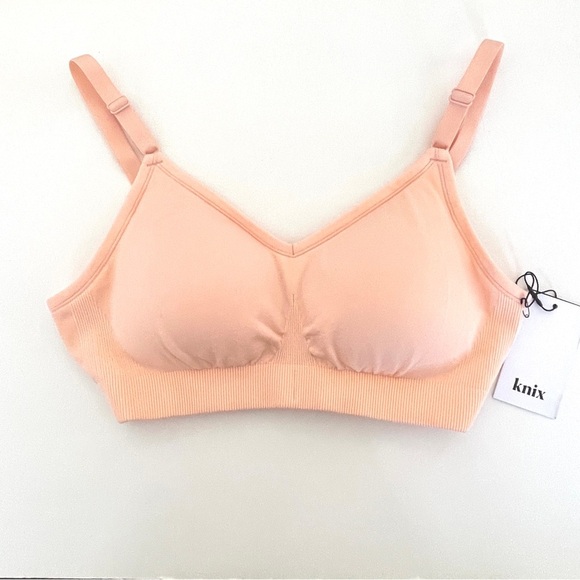Knix Good to Go Seamless Bra in Homey Peach - Picture 1 of 8